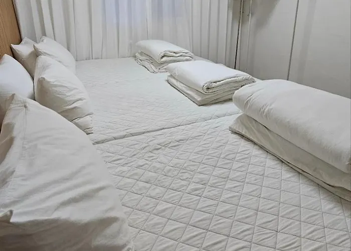 House Station Apartment Seoul